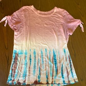 Tie dyed T-shirt, 100% cotton, Medium (fits more like a large). Never Worn